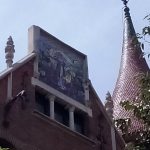 Casa de les Punxes - Casa Terrades - Construcción y Reformas en Barcelona /Construcción modernista en ladrillos y piedra con detalle constructivos en hierro.