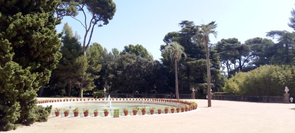 Jardines del Palacio Pedralbes en Barcelona - Diseño y construcción de jardine Barcelona