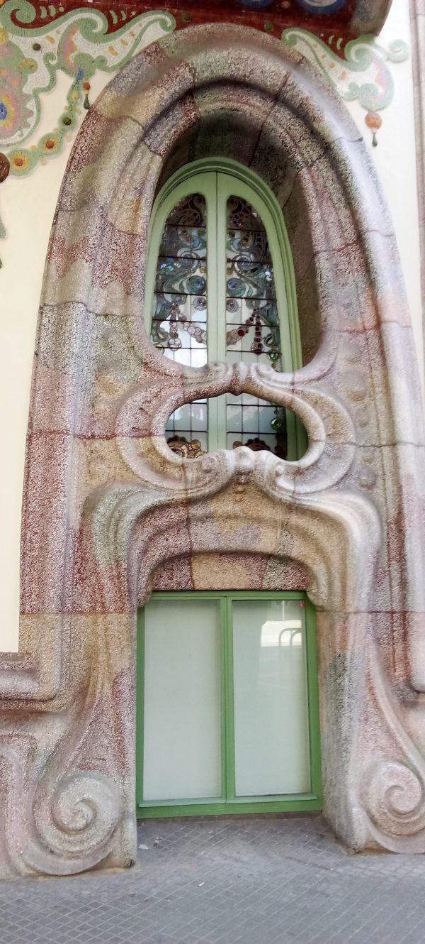 Casa Comalat - Casas modernistas - reformas pisos modernistas - Eixample Barcelona - reforma suelos hidráulicos Barcelona