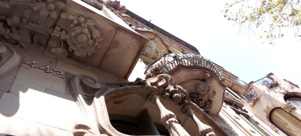 Casa Comalat - Casas modernistas - reformas pisos modernistas - Eixample Barcelona - reforma suelos hidráulicos Barcelona