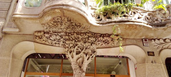 Casa Antonia Burés - arquitectura Modernista Barcelona - reforma de pisos Barcelona - pequeñas reformas - reformas integrales.