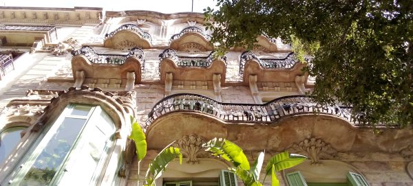 Casa Antonia Burés - arquitectura Modernista Barcelona - reforma de pisos Barcelona - pequeñas reformas - reformas integrales.