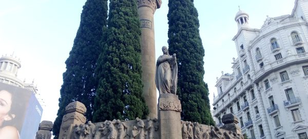 Monumento a Jacinto Verdaguer Reformas Barcelona