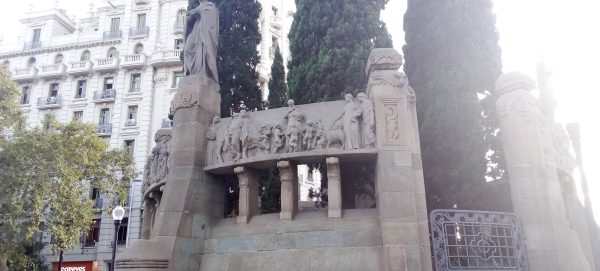 Monumento a Jacinto Verdaguer Reformas Barcelona