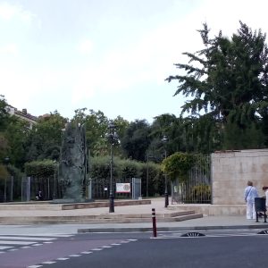 Refugios Climáticos Barcelona - Turó Parc: jardines y estanques en Barcelona - Servicios de reformas de terrazas Barcelona - plantas en maceta para terrazas Barcelona