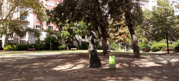 Refugios Climáticos Barcelona - Turó Parc: jardines y estanques en Barcelona - Servicios de reformas de terrazas Barcelona - plantas en maceta para terrazas Barcelona
