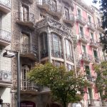 Reforma de Fachadas Barcelona - Eixample | La Casa Sala-Cairó es un edificio modernista de Barcelona, situado en calle de Enric Granados, 106, en el barrio de la Esquerra de l’Eixample. Fue construido en 1906 por el arquitecto Domènec Boada i Piera.
